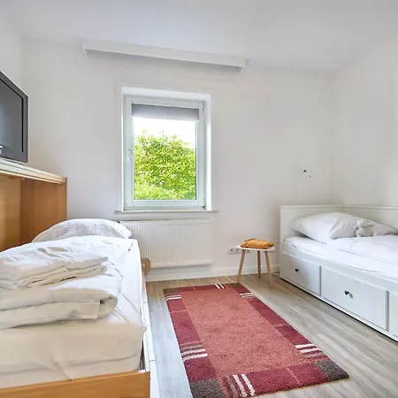 Holiday home Utspannen