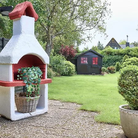 Holiday home Utspannen *