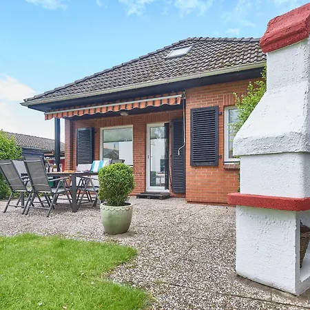 Holiday home Utspannen